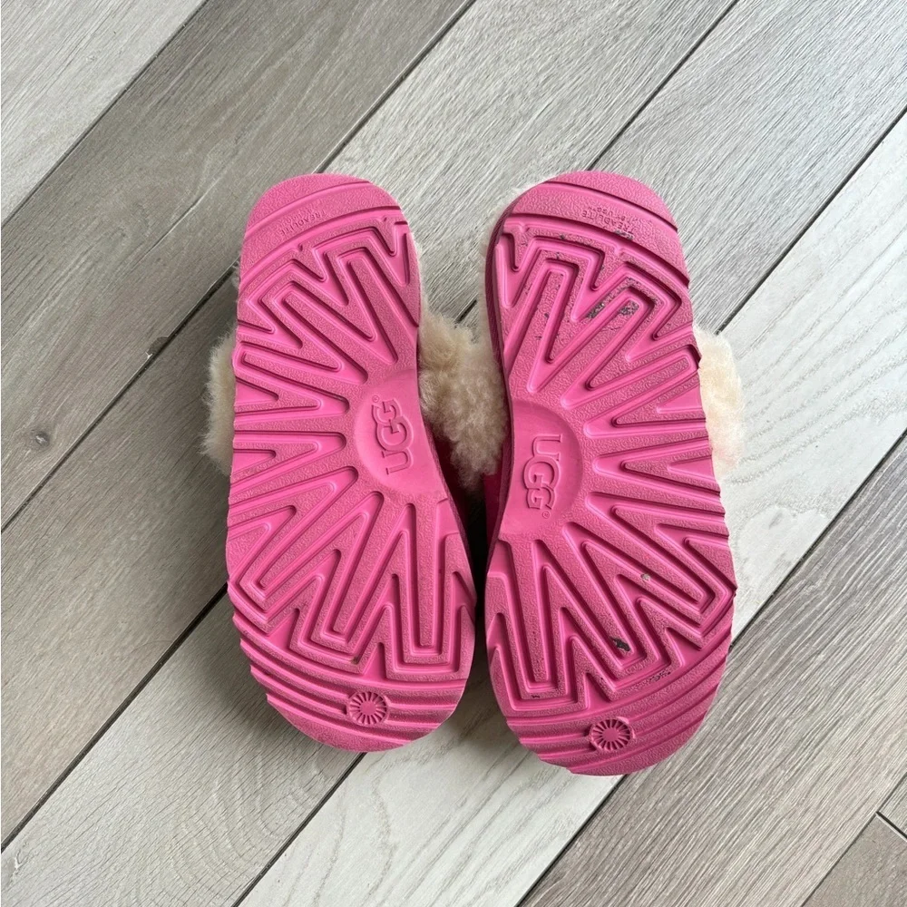 UGG soft pink